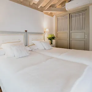 Palacio De Navas 3* Granada